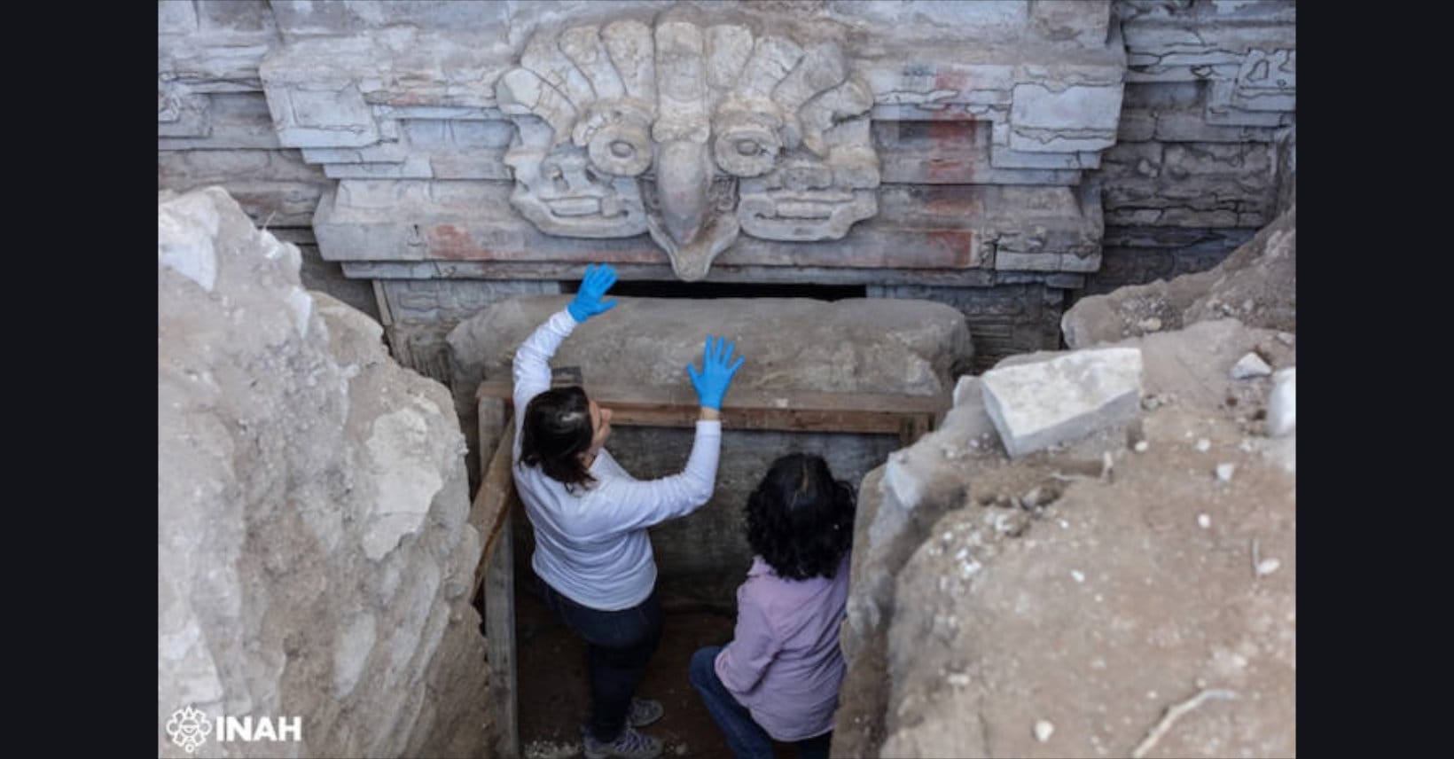 Unearthing the “Cloud People” Tomb: A Portal to Ancient Awe